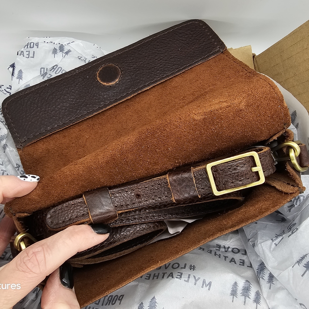 Portland Leather Women's Metro Mini Crossbody Bag - Picture 8 of 10